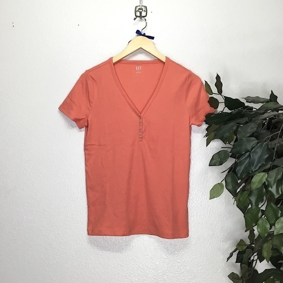 GAP Tops - NWT Gap Orange Ribbed Short Sleeve Top